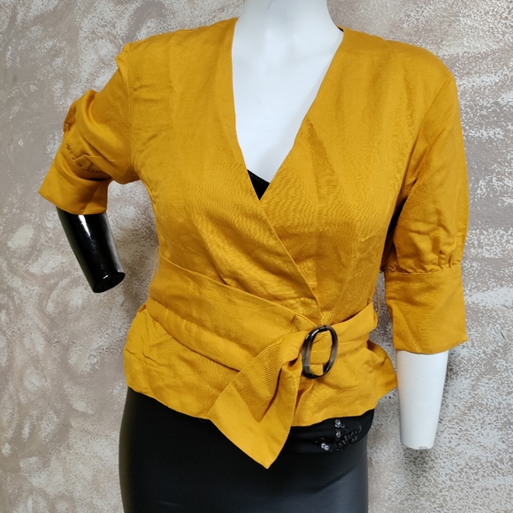 PARIS ATELIER & OTHER STORIES
BELTED WRAP TOP - Picture 3 of 10